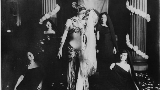 I sette veli di Mata Hari
